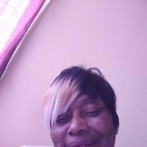 Meet your Posher, Rita